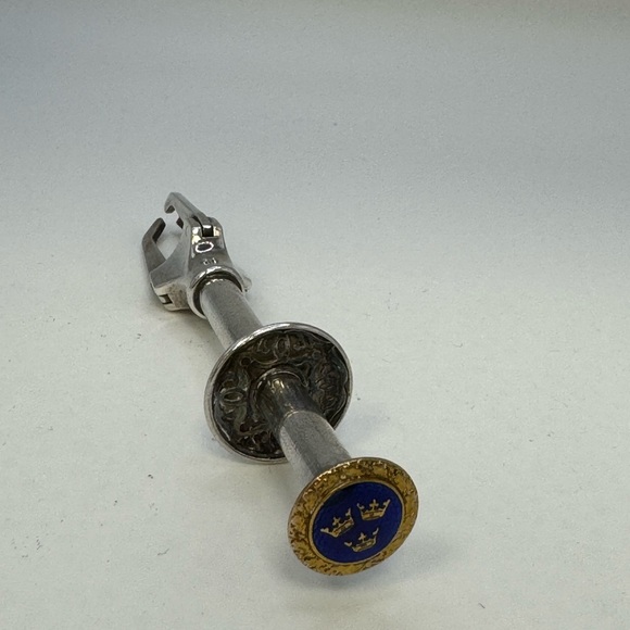 Vintage Olive Tongs Swedish American Line Ship Three Crown Enamel Silver… - Picture 5 of 16